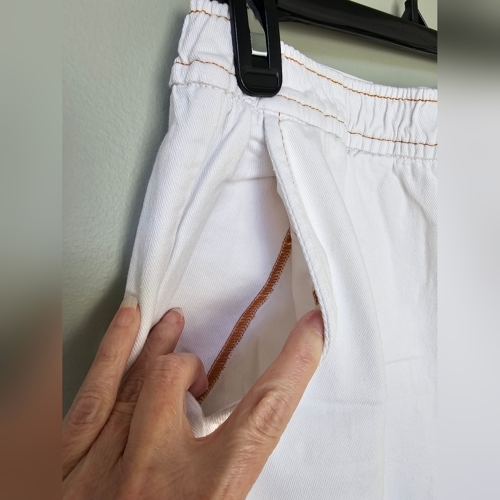 WeWoreWhat White Straight Leg Pull On Stretch Twill Denim Pants, Sizeโ Medium - Picture 6 of 15
